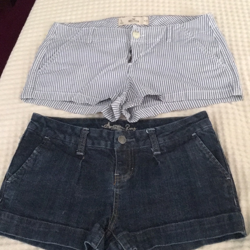 2 shorts American rag,Hollister size 5